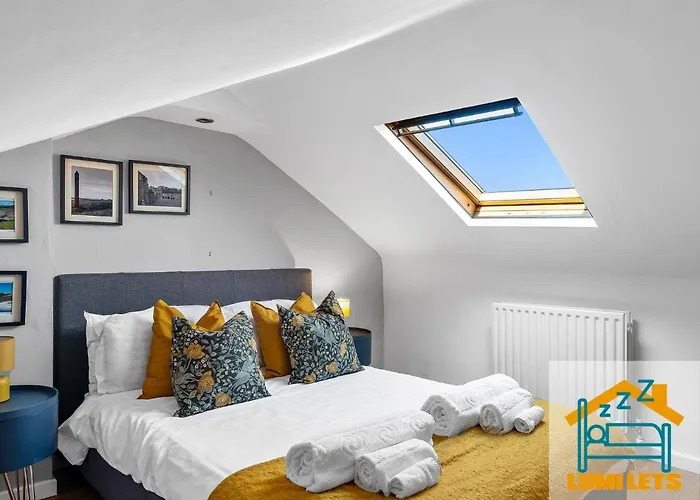 2Br Home In Barrow-In-Furness Sleeps 8 Close To Bae Systems, Hospital, Lakes